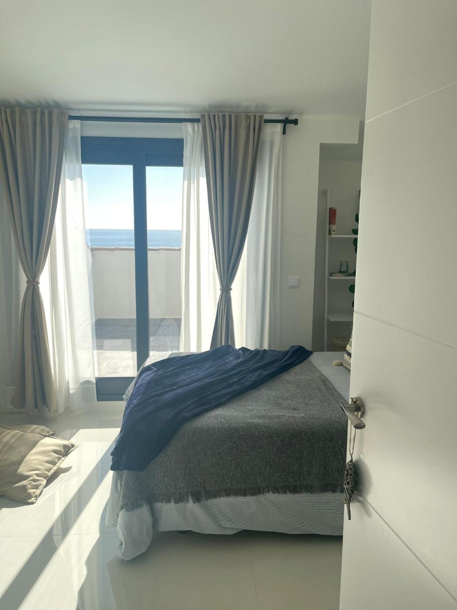 Precioso Atico, Nuevo, A 50M De La Playa, Manilva Apartment Екстериор снимка