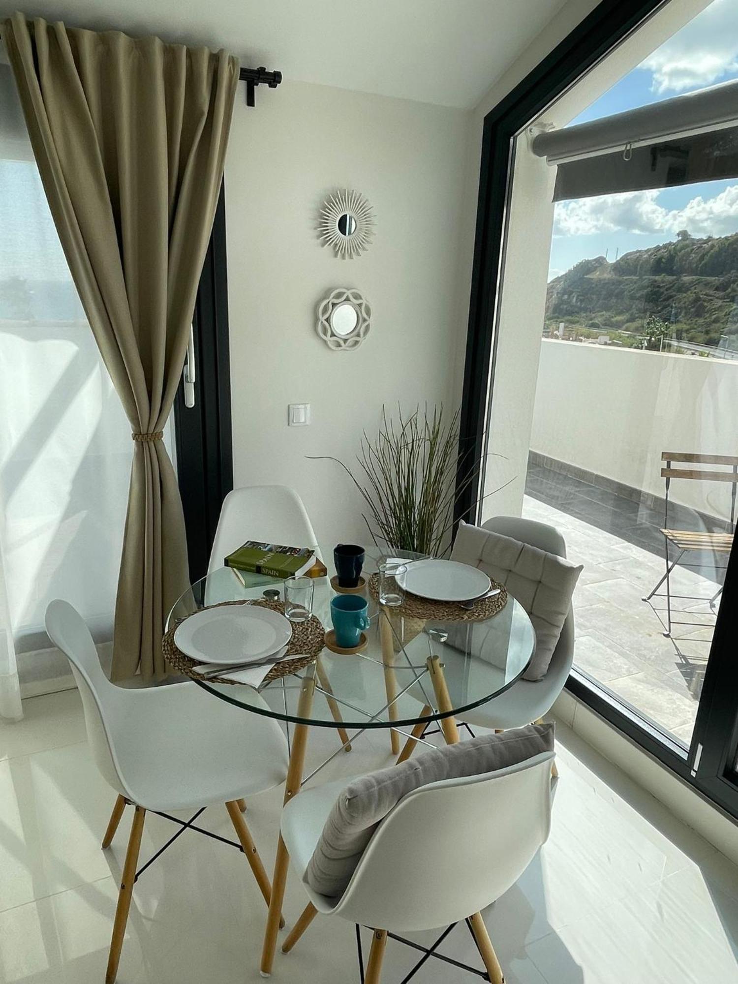 Precioso Atico, Nuevo, A 50M De La Playa, Manilva Apartment Екстериор снимка